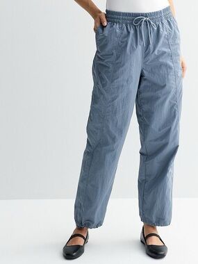 FLX Seamed Woven Ankle Length Windbreaker Pants, Size M